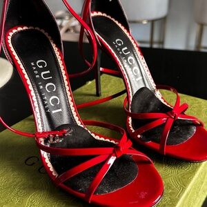 Gucci Women's Vibrant Red Heels